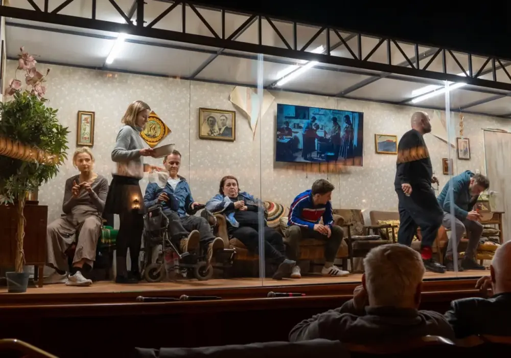 Tkacze - od rzemiosła do buntu. Łódź i teatr.