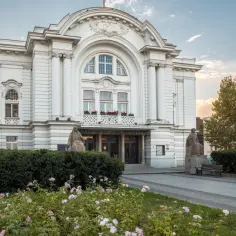 Teatr Horzycy w Toruniu: Niezapomniane spektakle i wydarzenia