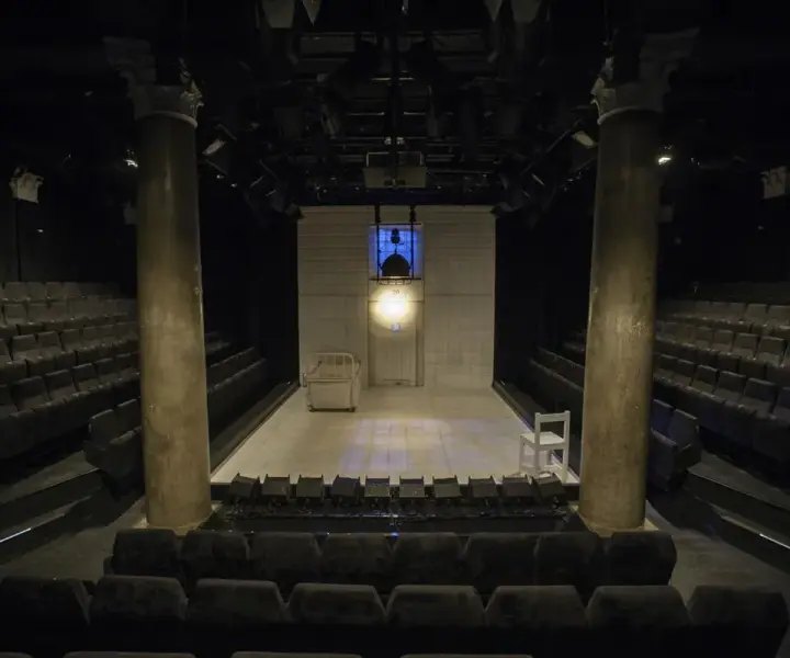 Teatr STU widownia - poznaj układ miejsc i dostępność biletów