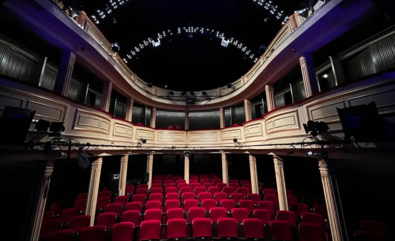 Zdjęcie Repertuar Teatru Starego: Aktualne Spektakle i Przedstawienia