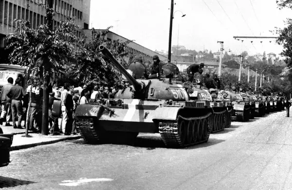 Operacja Dunaj - Teatr, który rozlicza rok 1968